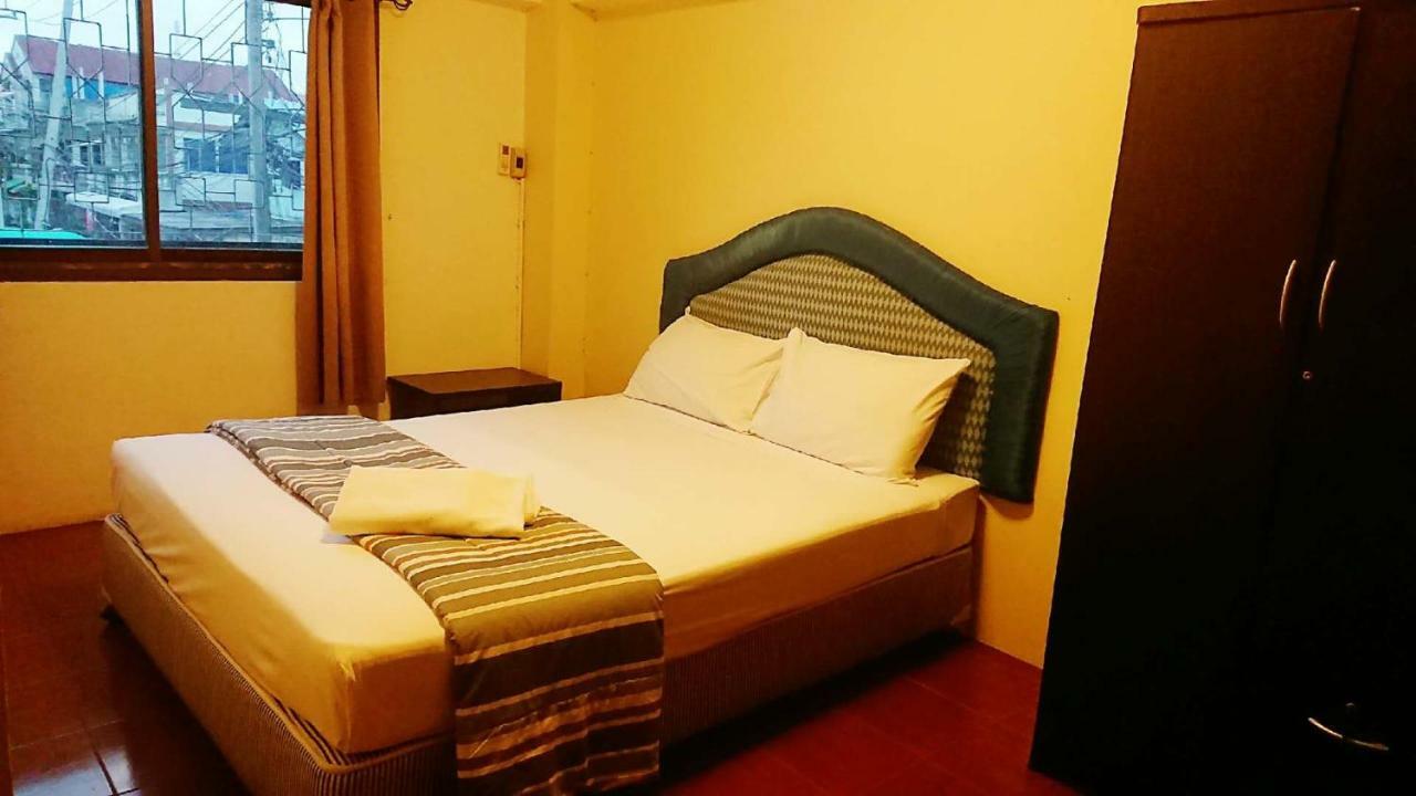 FnB Hotel Central Pattaya Bagian luar foto